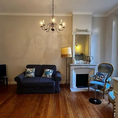 B011-appartement Familial - Proche De La דירה *